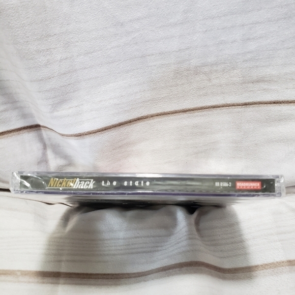 The State by Nickelback Music CD 2000 Debut Album Factory Sealed 11 Tracks - Picture 4 of 6